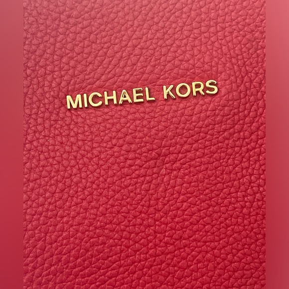 Michael Kors Studio Mercer large Dome Satchel Bag in dark Sangria - Picture 4 of 16